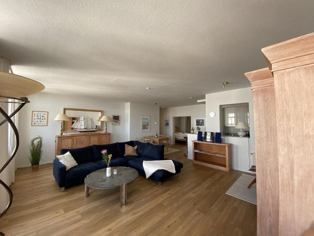 Villa Seeblick Warnemuende - Fewo Mit Meerblick Und Balkon Direkt Am Strand Fuer 2-4 Pers Rostock Exterior foto